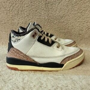 Jordan 3 Retro SE Hide and Seek Kids Size 13C White Black FQ9174-100 Sneaker